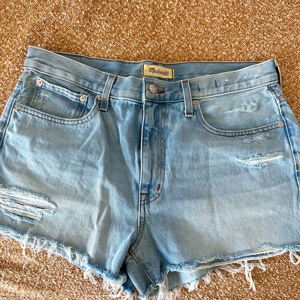 Madewell relaxed Denim shorts. Worn 2x size 30. - Picture 7 of 12